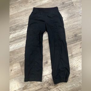Black cargo scrub pants